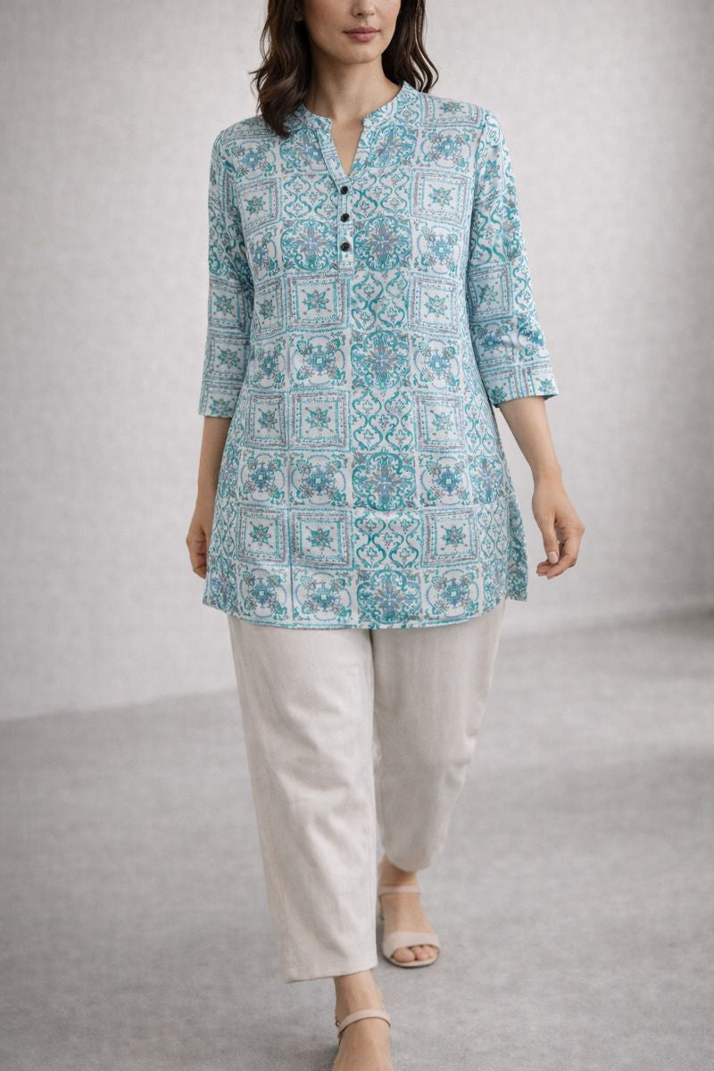 Women’s Teal & White Geometric Print Short Kurti - 25250