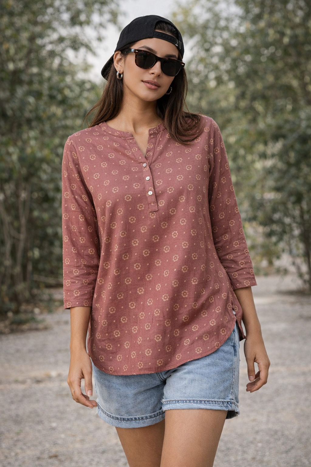 Women's Mauve Mauve Butti Print  Kurti - 26542