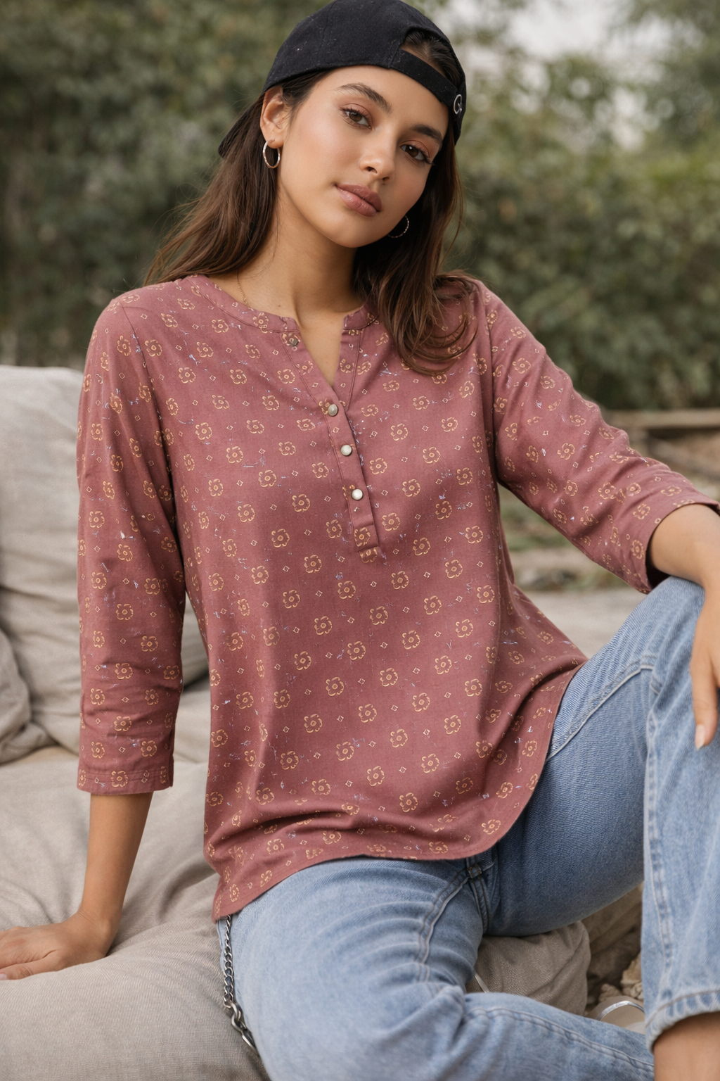 Women's Mauve Mauve Butti Print  Kurti - 26542