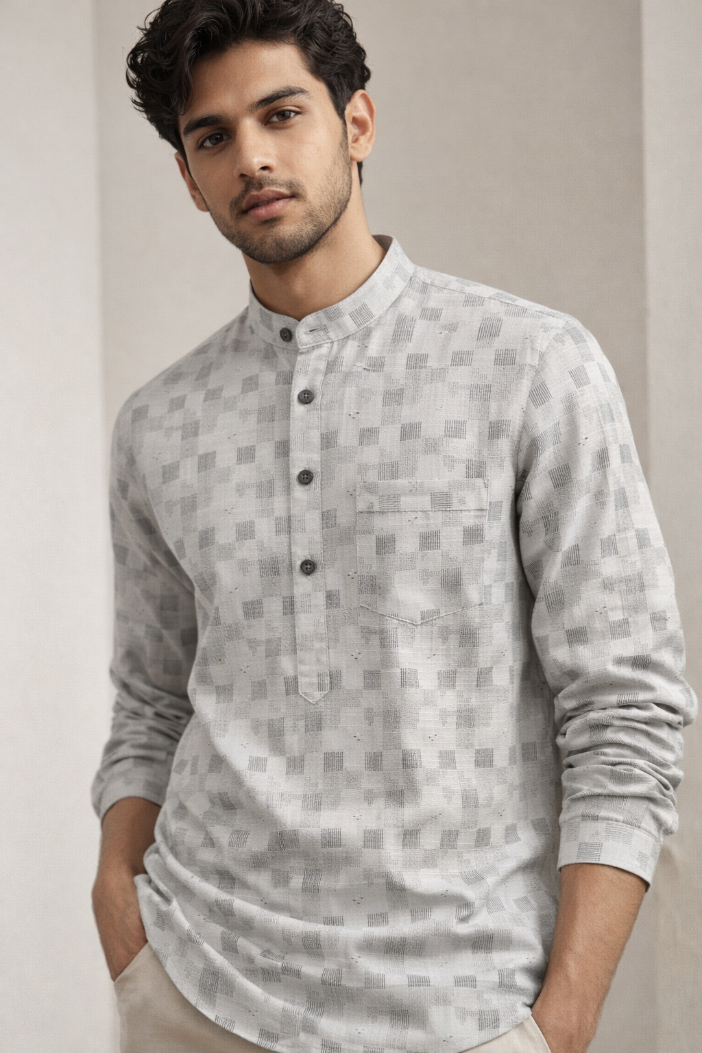 Men's Light Grey & White Checkered Texture Short Kurta - 24271