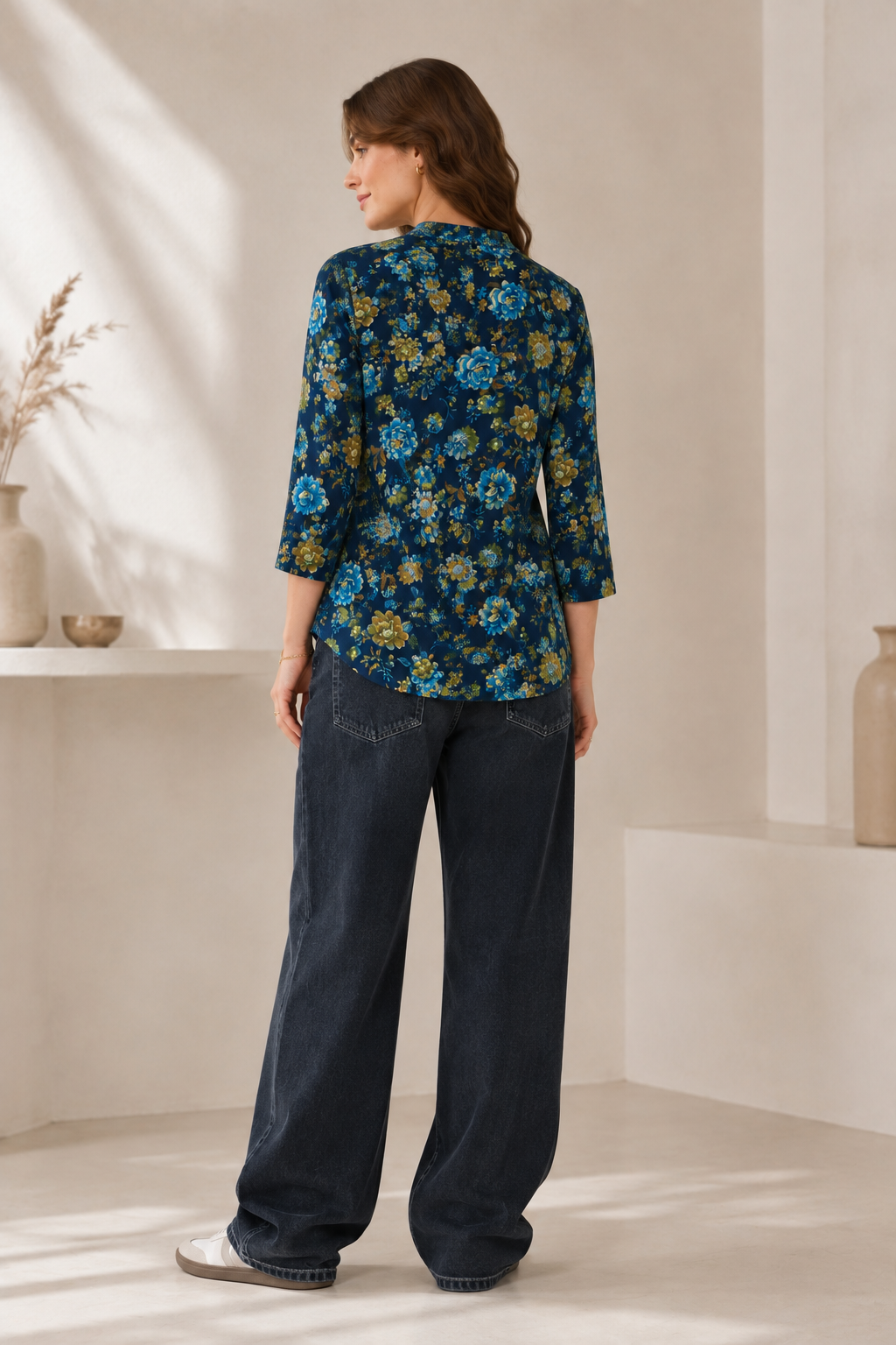 Women's Navy Blue Floral Printed Short Kurt - 27200