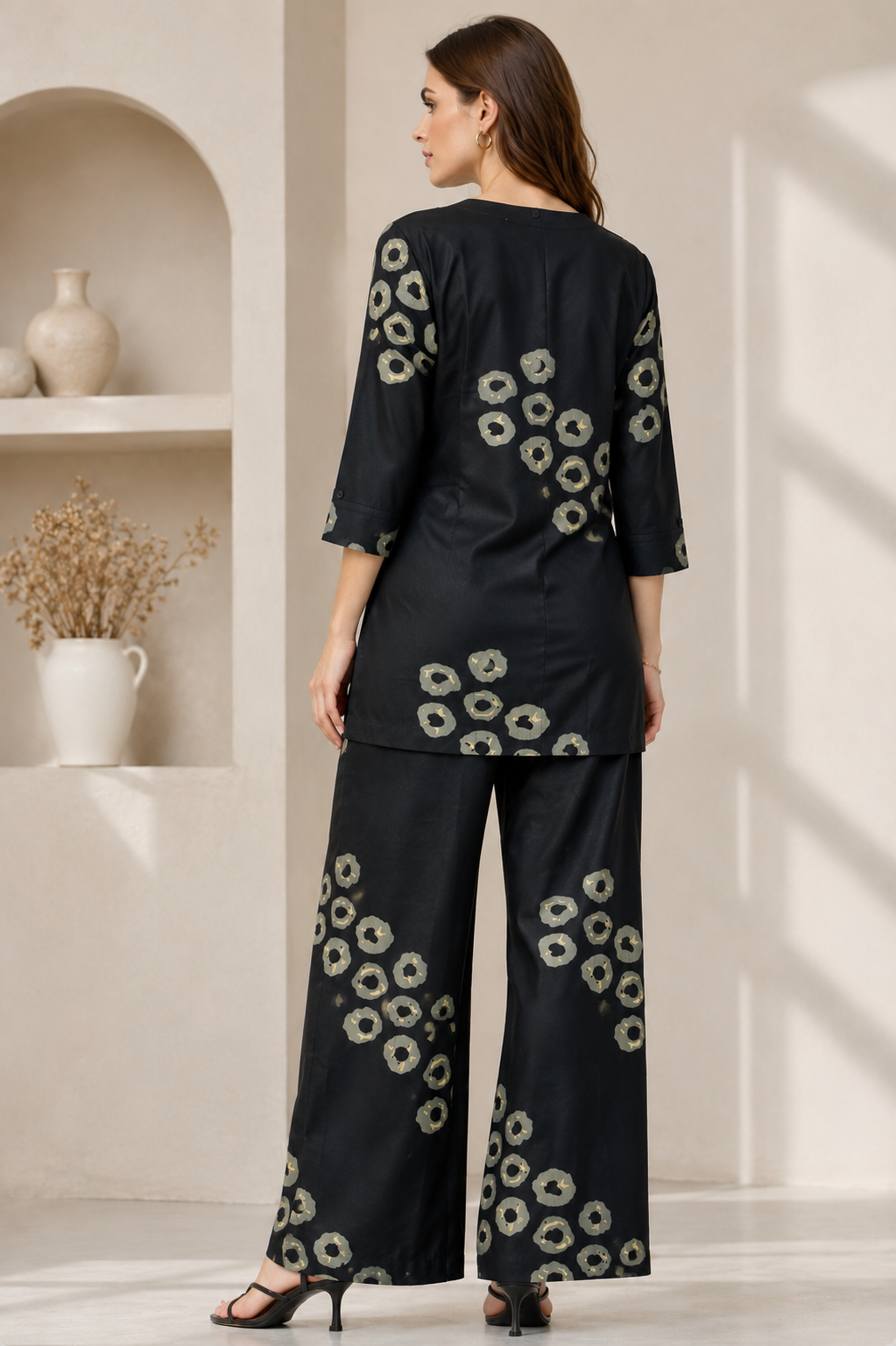 Women's Black & Beige Circular Print Co-ord Set - 27254