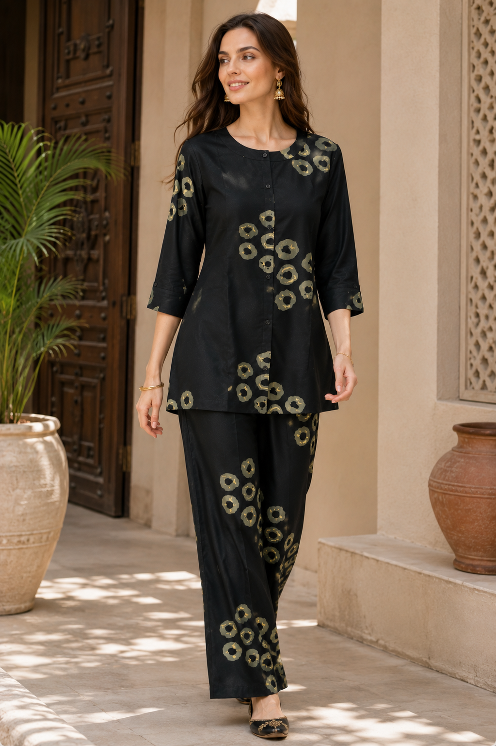 Women's Black & Beige Circular Print Co-ord Set - 27254