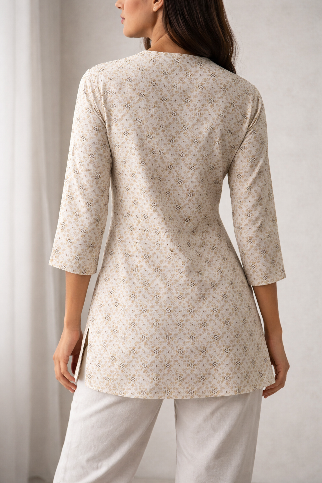Women’s Multi-Blue & Beige Geometric Abstract Print Kurti - 24225