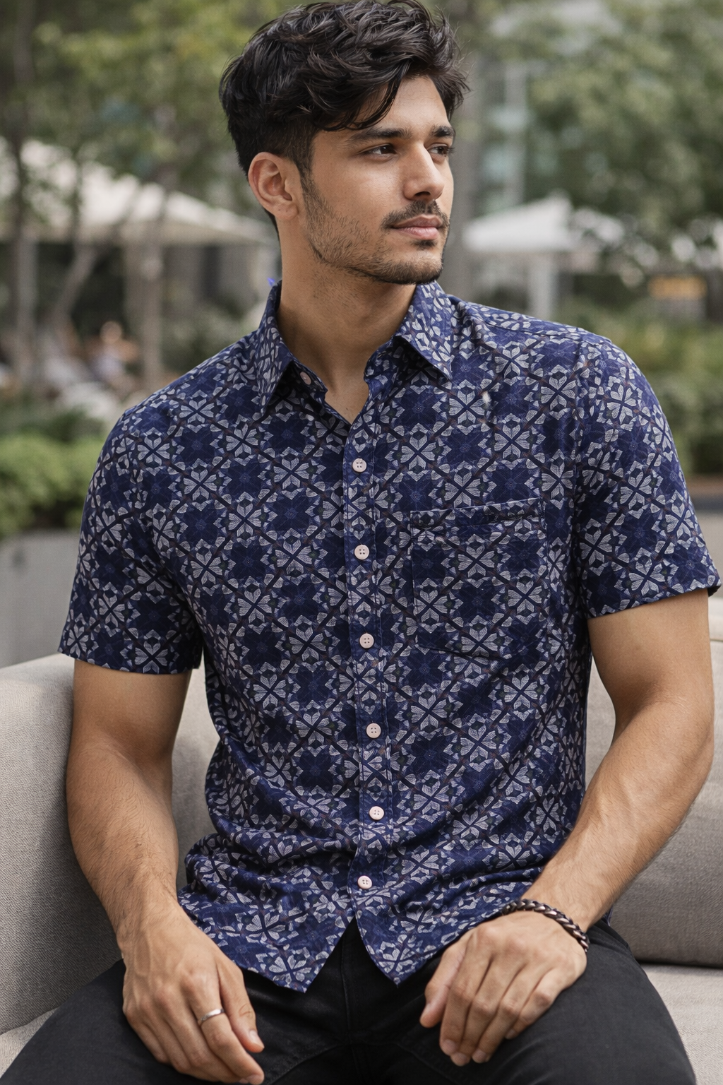 Men’s Kaleidoscopic Diamond Print Cotton Shirt - 25725