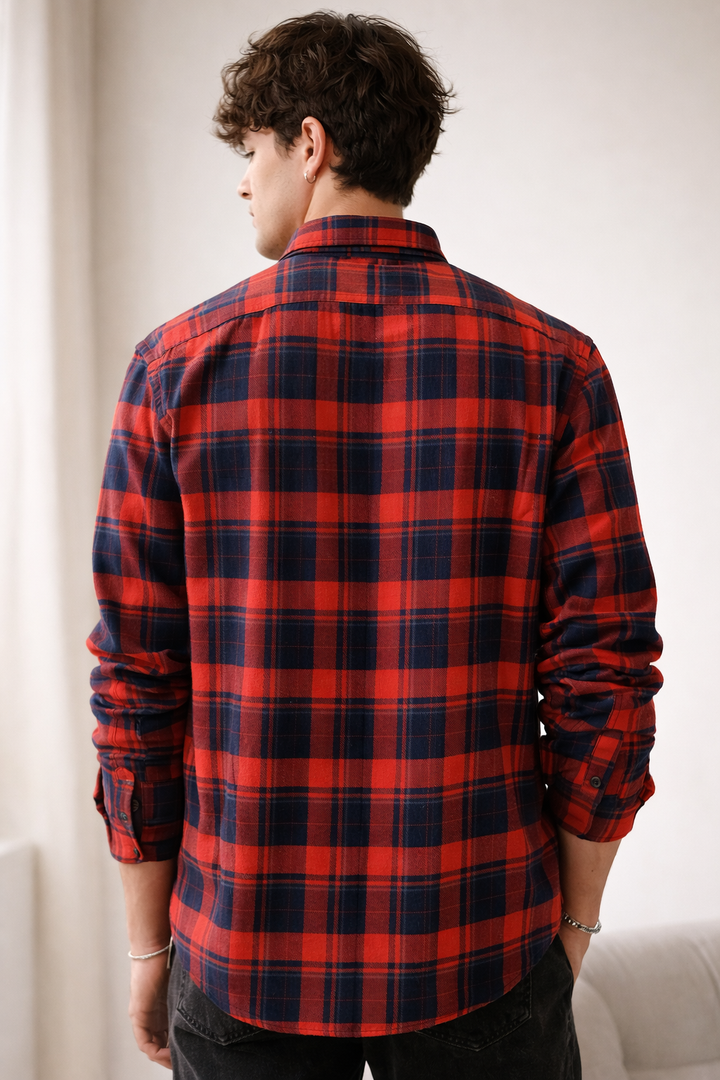 Red & Blue Checkered Casual Button-Down Shirt - 23635