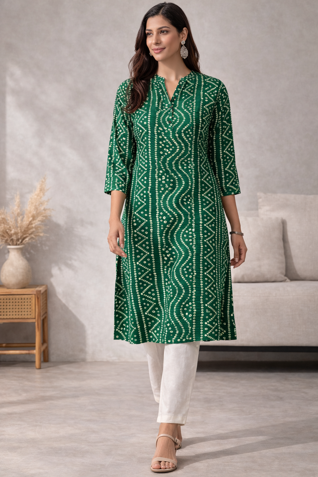 Women's Emerald Green Bandhani Print Straight Kurti - 24540