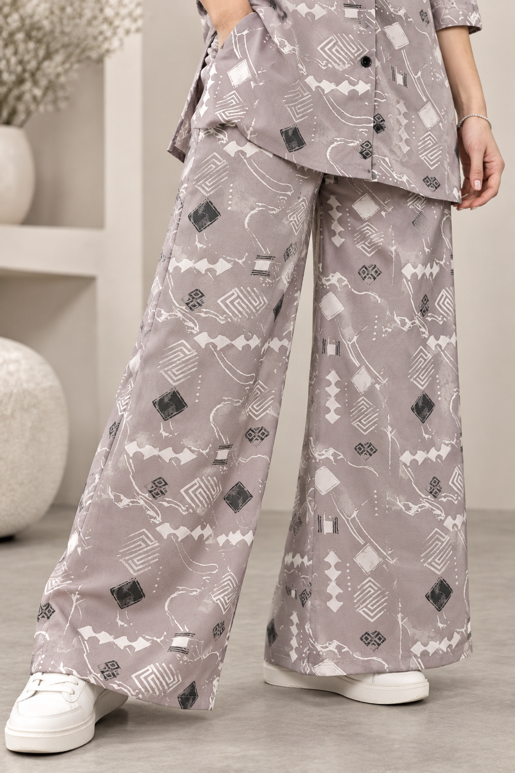 Rocck'z Women’s Geometric Printed Button-Down Shirt & Co-Ord Set - 27279